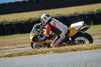anglesey-no-limits-trackday;anglesey-photographs;anglesey-trackday-photographs;enduro-digital-images;event-digital-images;eventdigitalimages;no-limits-trackdays;peter-wileman-photography;racing-digital-images;trac-mon;trackday-digital-images;trackday-photos;ty-croes